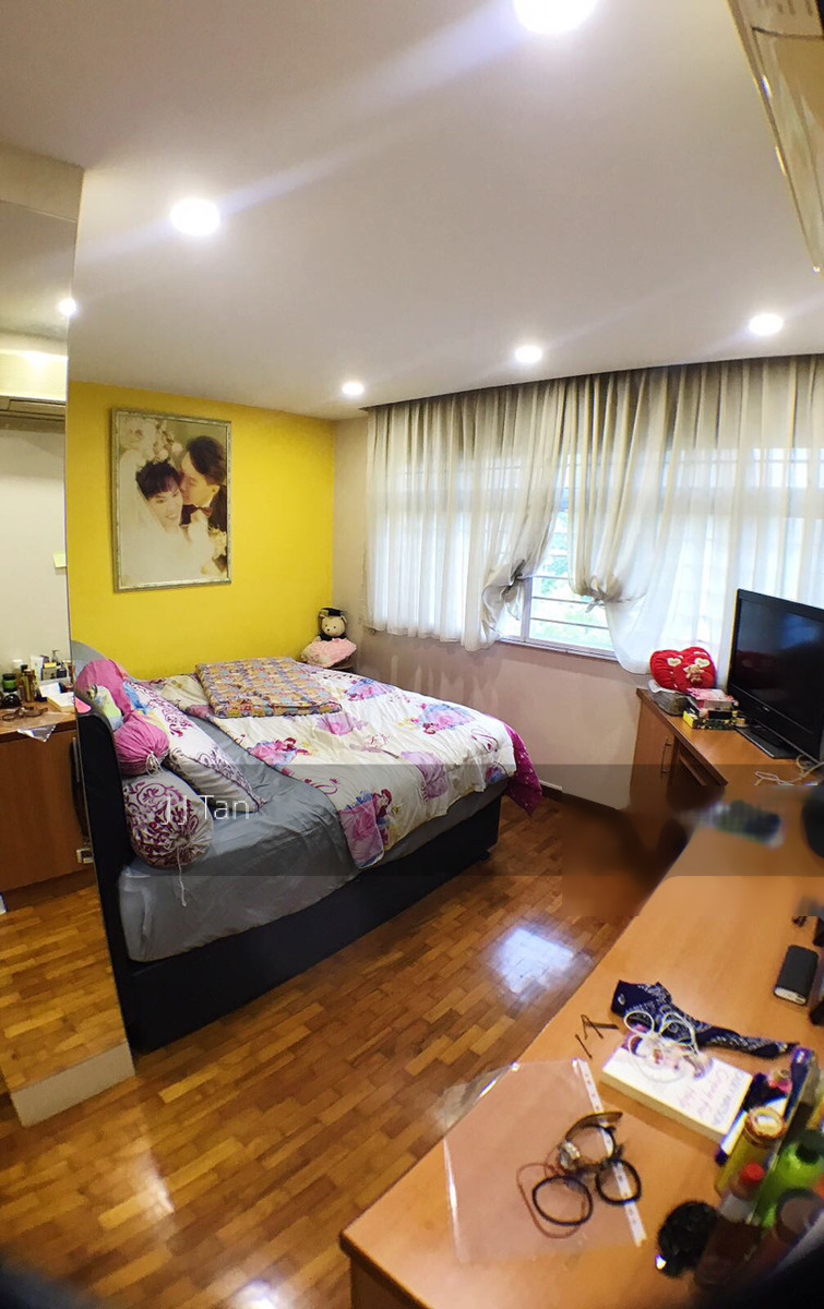 Blk 834 Hougang Central (Hougang), HDB Executive #141489692